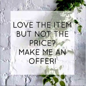 Don’t waste time thinking about that one item you LOVE ❤️ Make me an offer 🛍✌️